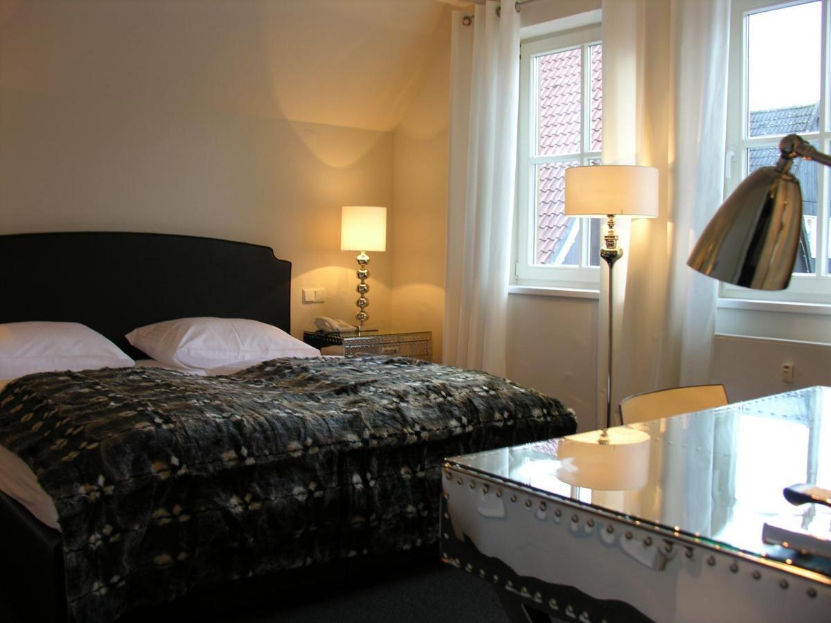 Hotel am Doktorplatz Rheda-Wiedenbrück Zimmer foto